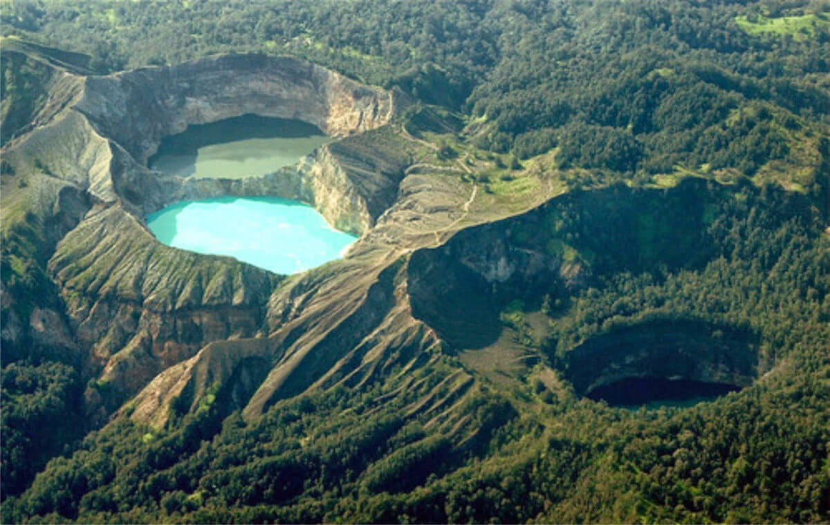 Flores Danau-Kelimutu-160x120